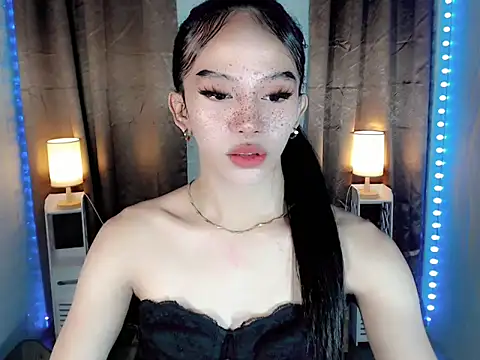 LauraSoHot online show from 01/15/26, 09:03