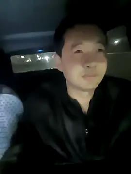 huanhuanaaaaa online show from 11/19/25, 10:15