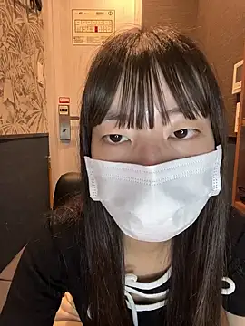 Snapshot of aonyan_7 chatting on 09/17/25, 12:07 aonyan 7 online show from 09/17/25, 12:07