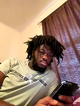 Snapshot of ThickDic28 chatting on 09/22/25, 08:11 ThickDic28 online show from 09/22/25, 08:11