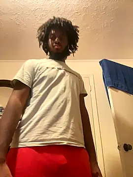 Snapshot of ThickDic28 chatting on 10/30/25, 01:29 ThickDic28 online show from 10/30/25, 01:29