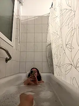 Emilia Mausi online show from 01/12/26, 08:03