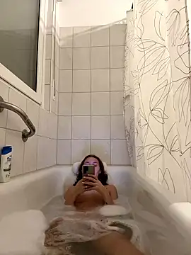 Emilia Mausi online show from 01/16/26, 08:13