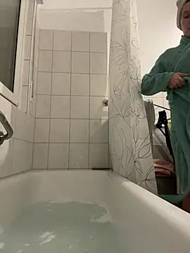 Emilia Mausi online show from 03/12/26, 08:26