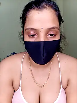 Rose-luckey online show from 11/15/25, 06:59