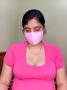 Rose-luckey online show from 04/03/26, 06:17