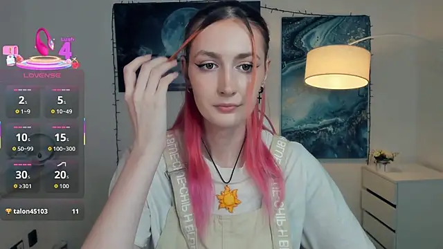 EasterBlink online show from 10/26/25, 11:27