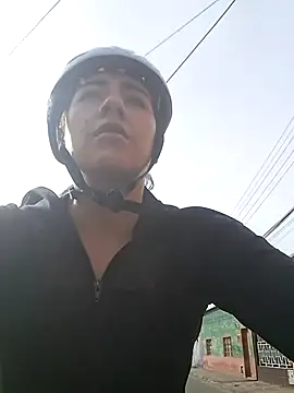 CAROLINE  07 online show from 04/09/26, 01:05