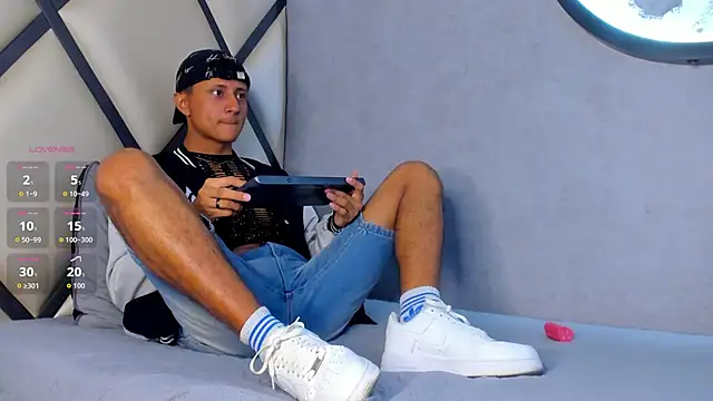  Leohot  online show from 09/14/25, 03:27