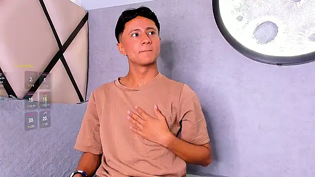  Leohot  online show from 09/19/25, 03:30