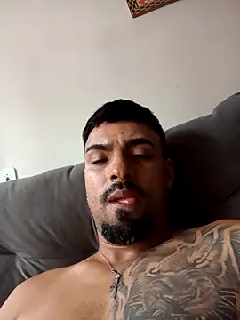 nnyzinho17 online show from 12/20/25, 05:53