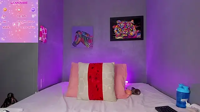 scarletmorgan2218 online show from 11/11/25, 07:14