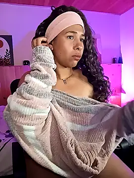 IVONNE COLLINS33 online show from 03/05/26, 02:29