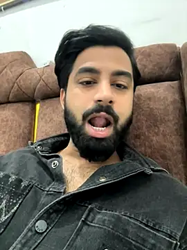 hottestboy03 online show from 11/25/25, 05:18