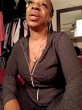 Snapshot of Kennady_Buxum_Goddess chatting on 09/11/25, 05:24 Kennady Buxum Goddess online show from 09/11/25, 05:24