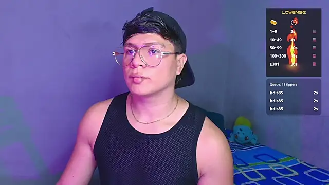 Snapshot of Alejandro_Vt chatting on 12/21/25, 01:57 Alejandro Vt online show from 12/21/25, 01:57