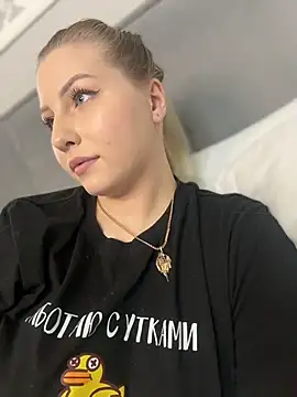 Amy mit online show from 03/08/26, 04:11