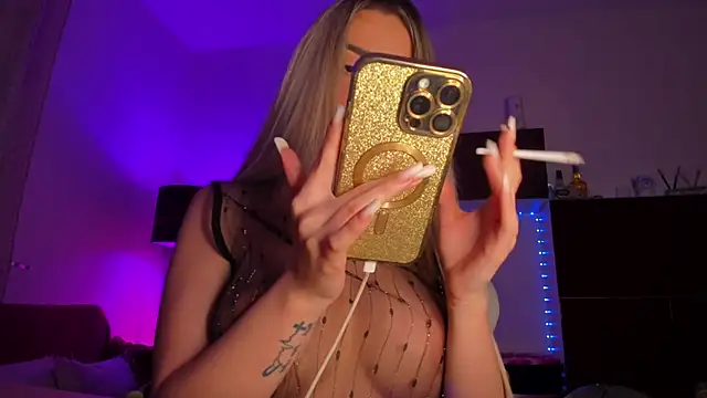 SerraVondeee online show from 01/31/26, 09:02