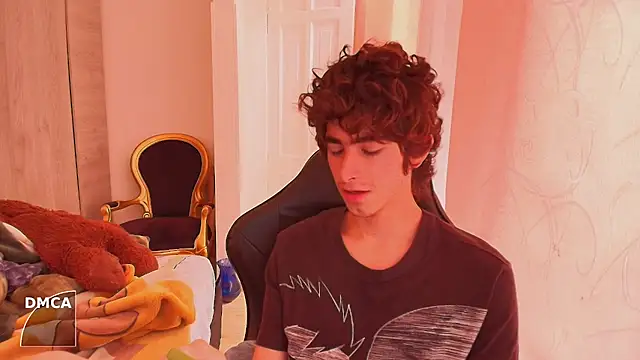 Nude Boy18 online show from 10/03/25, 04:26