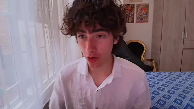 Nude Boy18 online show from 10/30/25, 07:36