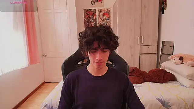 Nude Boy18 online show from 04/30/26, 08:57