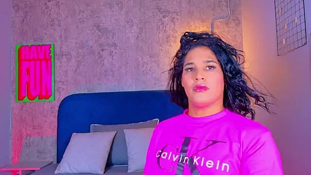 Snapshot of isabellaho1317 chatting on 10/29/25, 08:10 isabellaho1317 online show from 10/29/25, 08:10