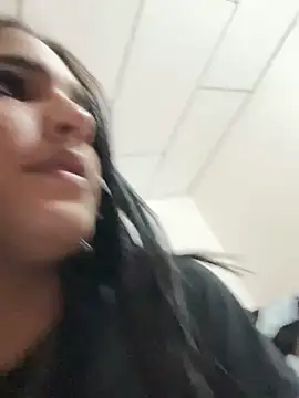 Snapshot of isabellaho1317 chatting on 02/04/26, 06:14 isabellaho1317 online show from 02/04/26, 06:14