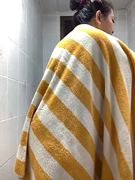 Snapshot of Jake_Chris chatting on 11/06/25, 05:47 Jake Chris online show from 11/06/25, 05:47