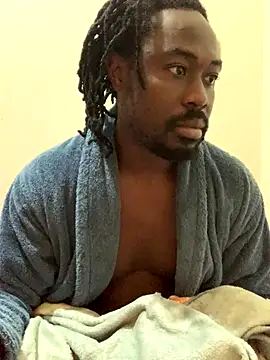 Snapshot of Jake_Chris chatting on 11/13/25, 04:11 Jake Chris online show from 11/13/25, 04:11