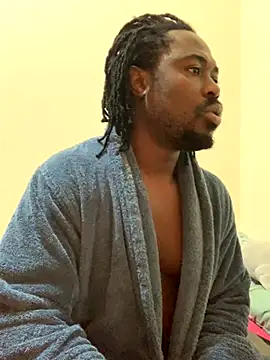 Snapshot of Jake_Chris chatting on 11/14/25, 04:33 Jake Chris online show from 11/14/25, 04:33