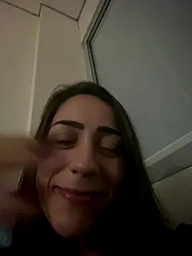 lucioliveira online show from 10/15/25, 05:51