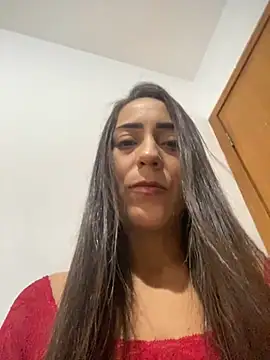 lucioliveira online show from 11/30/25, 04:11