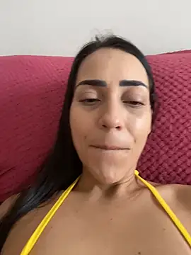 lucioliveira online show from 04/24/26, 01:46