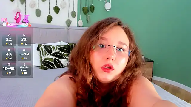 VelvetVixenCute online show from 09/18/25, 05:31