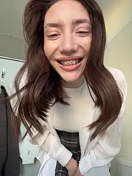 BallerinaCappuccino  online show from 02/15/26, 07:38