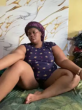 chubbybbw18 online show from 02/17/26, 05:37