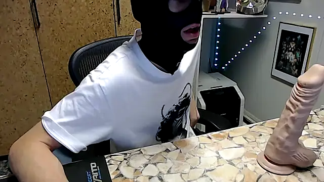 Snapshot of sakiramissy chatting on 11/24/25, 06:57 sakiramissy online show from 11/24/25, 06:57