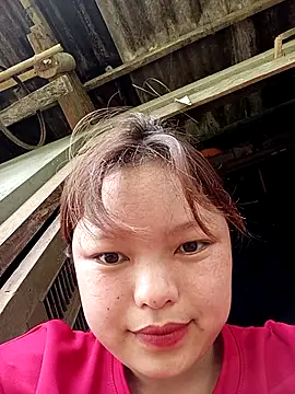 XoiXoi232 online show from 09/15/25, 04:01