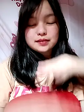 XoiXoi232 online show from 03/04/26, 09:37