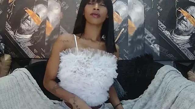 Lilmisbaddyxxx online show from 04/19/26, 07:49