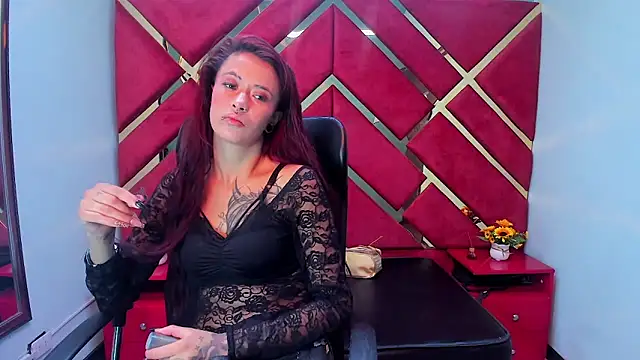 Snapshot of Kataleya_Luck chatting on 12/04/25, 02:54 Kataleya Luck online show from 12/04/25, 02:54