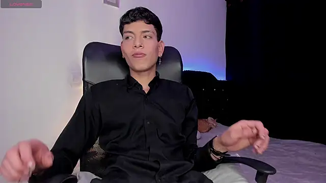 Snapshot of sweety_taylor chatting on 09/10/25, 12:43 sweety taylor online show from 09/10/25, 12:43