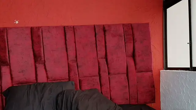 LilithVibe  online show from 12/20/25, 02:24