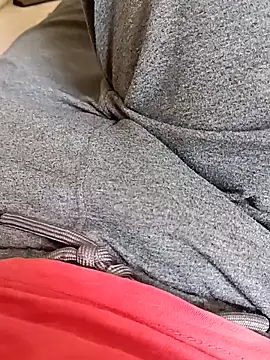 Snapshot of OGUZOZAN chatting on 09/14/25, 10:03 OGUZOZAN online show from 09/14/25, 10:03