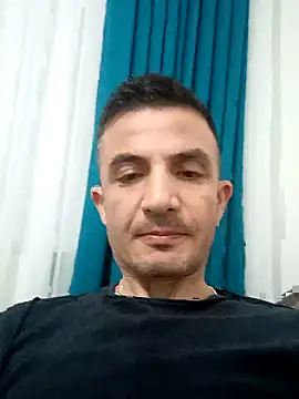 Snapshot of OGUZOZAN chatting on 10/05/25, 08:40 OGUZOZAN online show from 10/05/25, 08:40