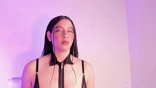 Megan Luxe online show from 05/16/26, 06:43