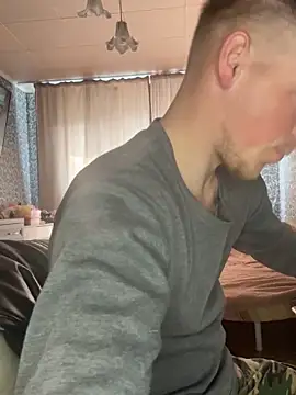 Snapshot of HairyJeffry chatting on 10/29/25, 03:31 HairyJeffry online show from 10/29/25, 03:31