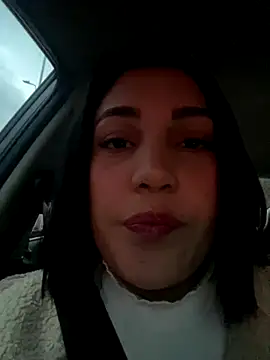 caroline  muller online show from 09/29/25, 10:42