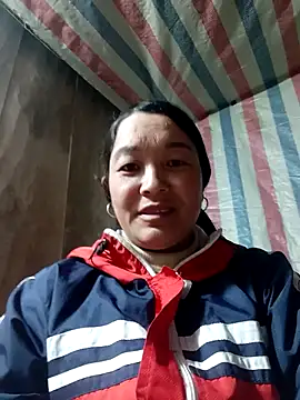 Bliss rose online show from 01/10/26, 01:13