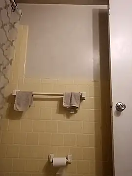 Longthickdick33 online show from 04/15/26, 10:44